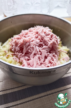 Кабачковые оладьи с ветчиной и сыром