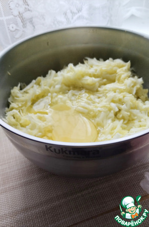 Кабачковые оладьи с ветчиной и сыром