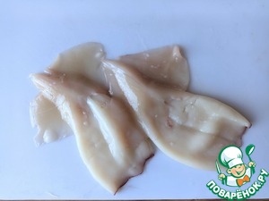 Кальмары, фаршированные рисовой полентой и овощами