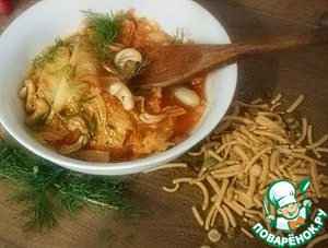 Капуста с томатами и орехами кешью Капуста с томатами и орехами кешью