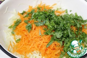 Капустно-морковный салат с яблоком Капустно-морковный салат с яблоком