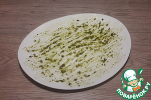 Карпаччо из сезонных помидоров с песто