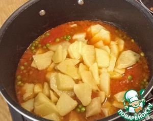 Карри из картофеля и зелёного горошка