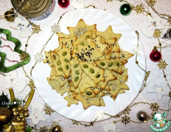 Картофельные крекеры с тунцом "Новогодний хруст" Картофельные крекеры с тунцом "Новогодний хруст"