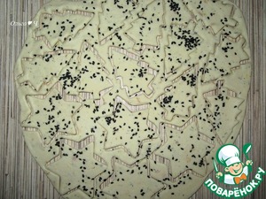 Картофельные крекеры с тунцом "Новогодний хруст" Картофельные крекеры с тунцом "Новогодний хруст"