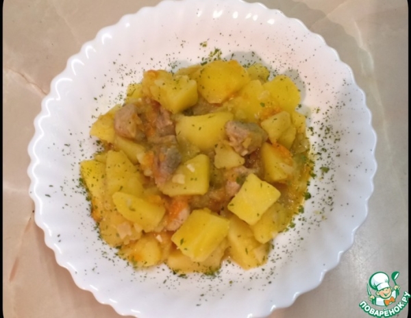 Картошка, тушеная с мясом