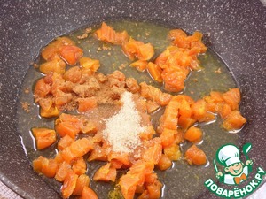 Каша из рисовой поленты с курагой