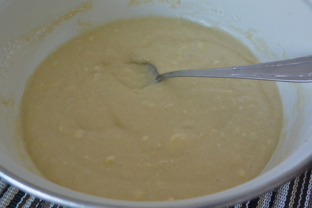 Кекс с сухофруктами и ягодами