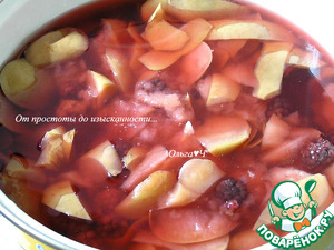 Кисель из яблок и ежевики