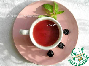 Кисель из яблок и ежевики