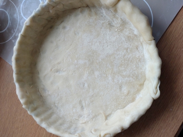 Киш с грибами и моцареллой