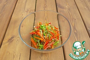 Китайский салат с молодым зеленым горошком Китайский салат с молодым зеленым горошком