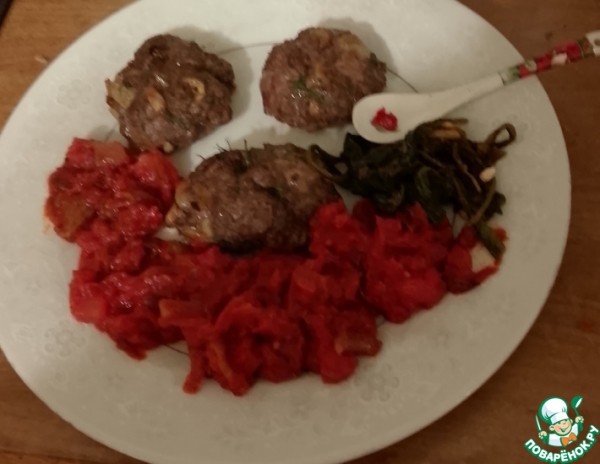 Кюфта из баранины в томатным соусе Кюфта из баранины в томатным соусе
