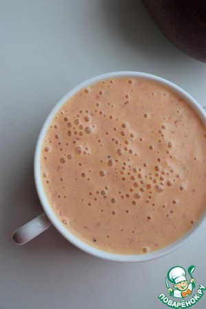 Клубнично-манговый смузи Клубнично-манговый смузи