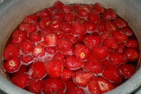 Клубничное варенье Клубничное варенье