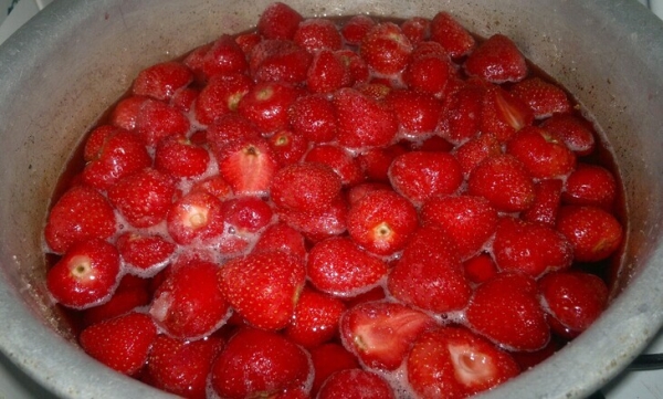 Клубничное варенье Клубничное варенье