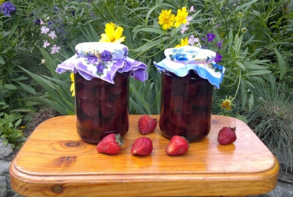 Клубничное варенье Клубничное варенье