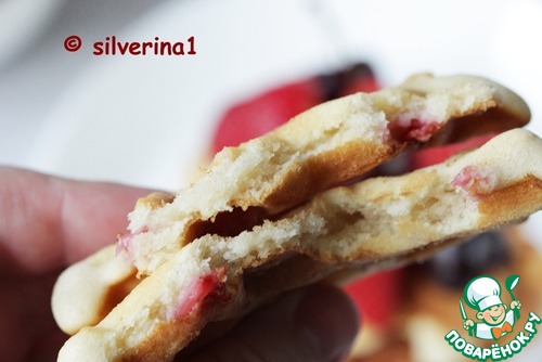 Клубничные вафли Клубничные вафли