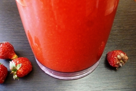 Клубничный лимонад