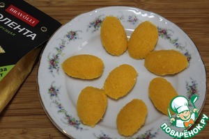 Кнедлики из поленты с бульоном Кнедлики из поленты с бульоном