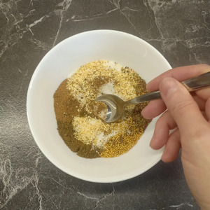 Колбаса рубленая из свинины и курицы Колбаса рубленая из свинины и курицы
