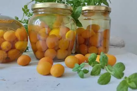 Компот из алычи Компот из алычи