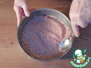 Котлетный фарш в картофельной чешуе Котлетный фарш в картофельной чешуе