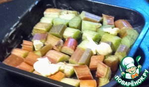 Крамбл из ревеня Крамбл из ревеня