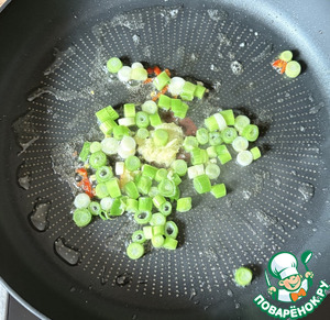 Креветки со стеклянной лапшой по-азиатски