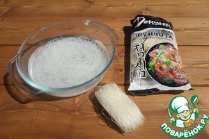 Кукси-корейский холодный суп Кукси-корейский холодный суп