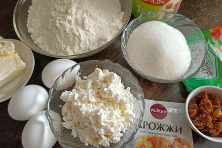 Кулич с творогом и апельсиновой цедрой