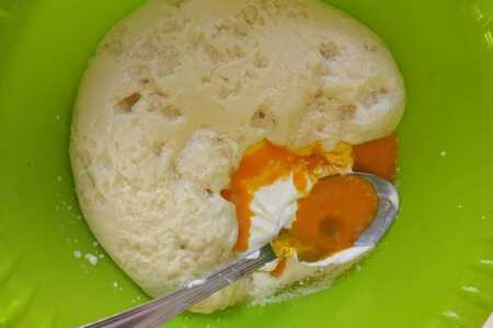 Кулич "старинный" с облепиховой глазурью Кулич "старинный" с облепиховой глазурью