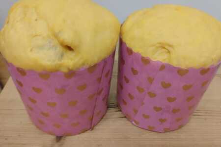 Кулич "старинный" с облепиховой глазурью Кулич "старинный" с облепиховой глазурью