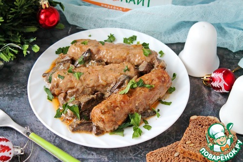 Купаты с грибами в соусе Купаты с грибами в соусе