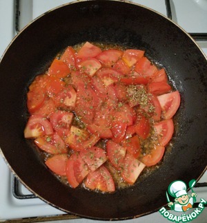 Купаты с соусом из томатов