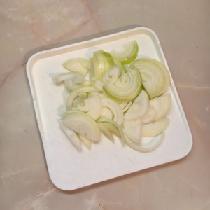 Курица с луком и апельсинами Курица с луком и апельсинами