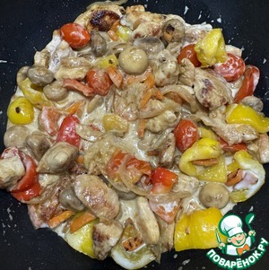 Курица с овощами в соусе Том Кха Курица с овощами в соусе Том Кха