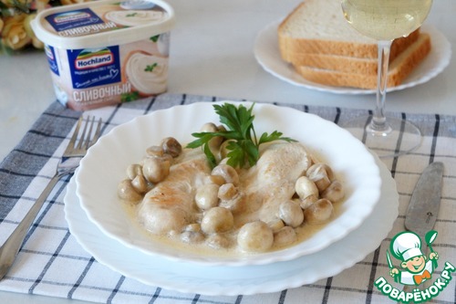 Курица с шампиньонами в сливочном соусе Курица с шампиньонами в сливочном соусе