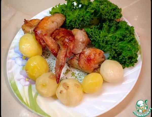 Курица в яблочном маринаде