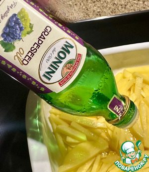 Курица в йогурте. Бёдра с картошкой в духовке Курица в йогурте. Бёдра с картошкой в духовке