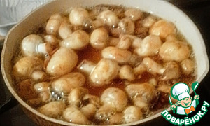 Курица в соусе "Диана" с грибами