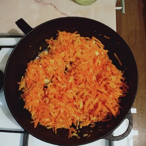 Курица в томатном соусе с оливками Курица в томатном соусе с оливками