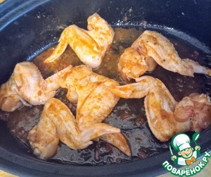 Курица, запеченная с хариссой и курагой Курица, запеченная с хариссой и курагой