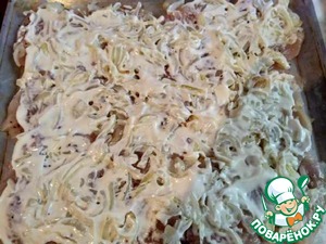 Курица запечённая с помидорами и сыром