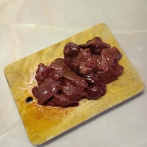 Куриная печень по-турецки Куриная печень по-турецки