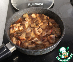 Куриное филе бедра с баклажанами