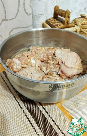 Куриные бедра под сырно-грибным одеялом