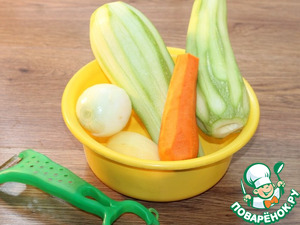 Куриные котлеты на кабачковой подушке Куриные котлеты на кабачковой подушке