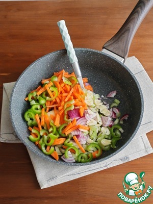 Куриный суп с нутом и сыром Куриный суп с нутом и сыром