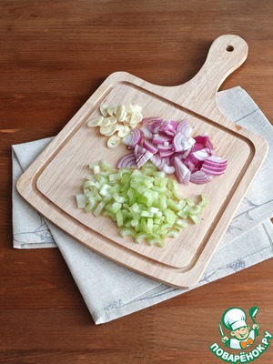 Куриный суп с нутом и сыром Куриный суп с нутом и сыром